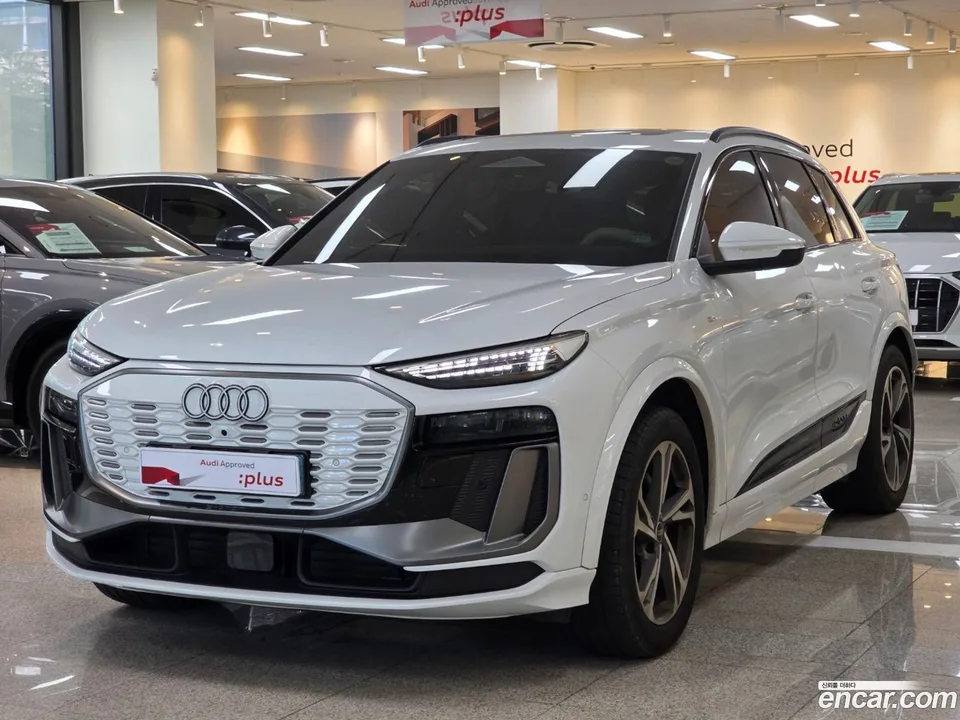 Audi Q6 e- 2025 — фото 1, купить с доставкой в Москву