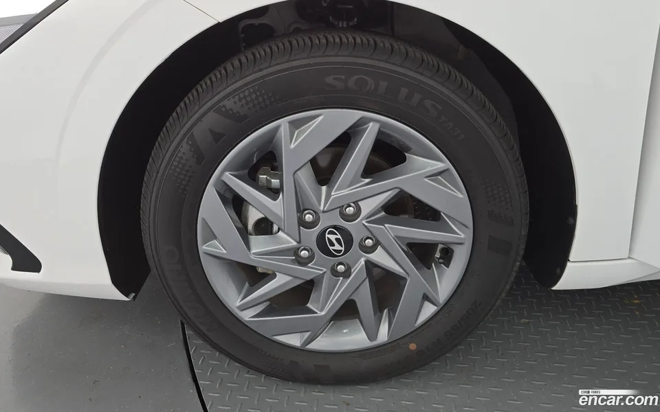 Hyundai Avante CN7 1.6 2024 — thumbnail 5