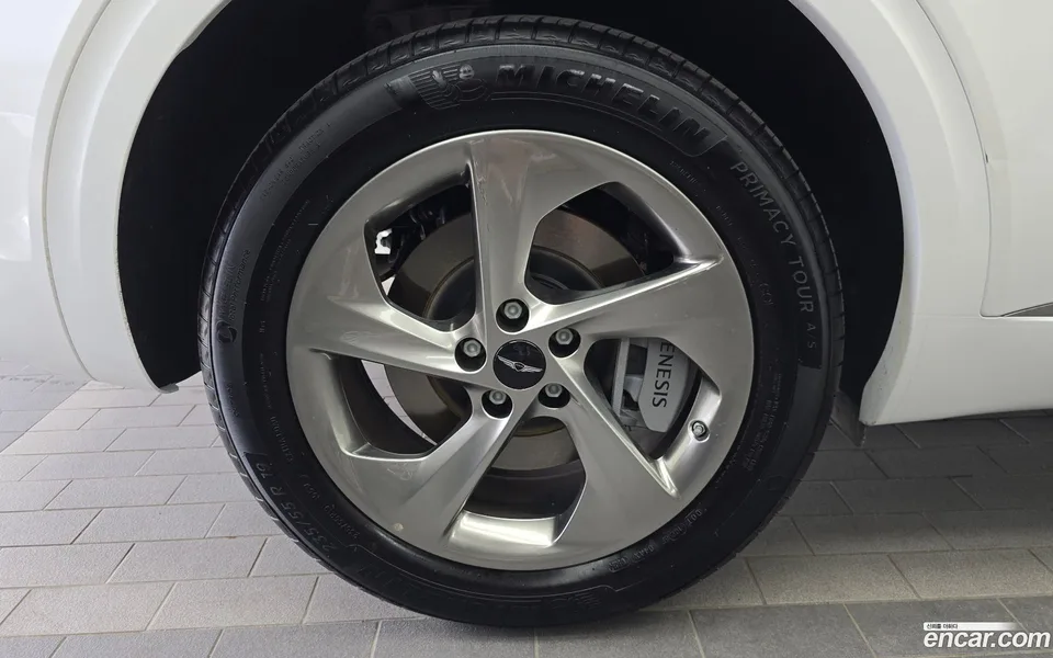 Genesis GV70 2.5T 2WD 2024 — thumbnail 5