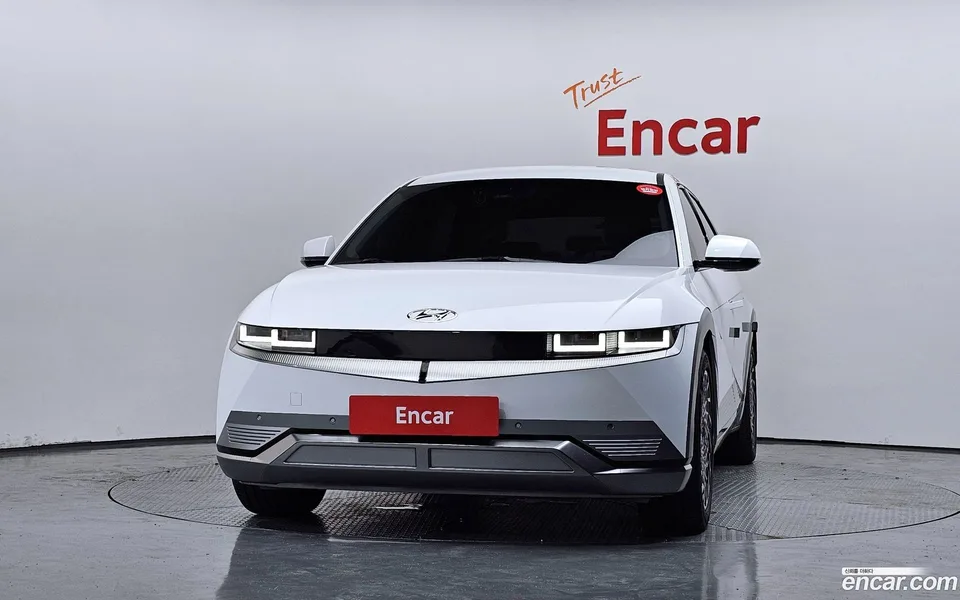Hyundai Ioniq 5 2022 — thumbnail 3