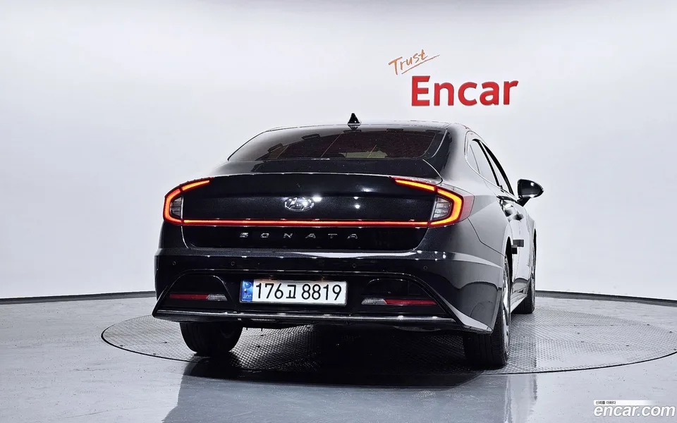 Hyundai Sonata 2.0 2022 — thumbnail 4
