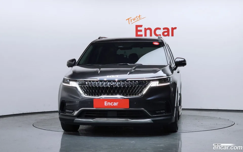 Kia Carnival 9 2022 — thumbnail 3