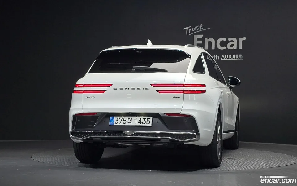 Genesis GV70 2.5T AWD 2025 — thumbnail 4