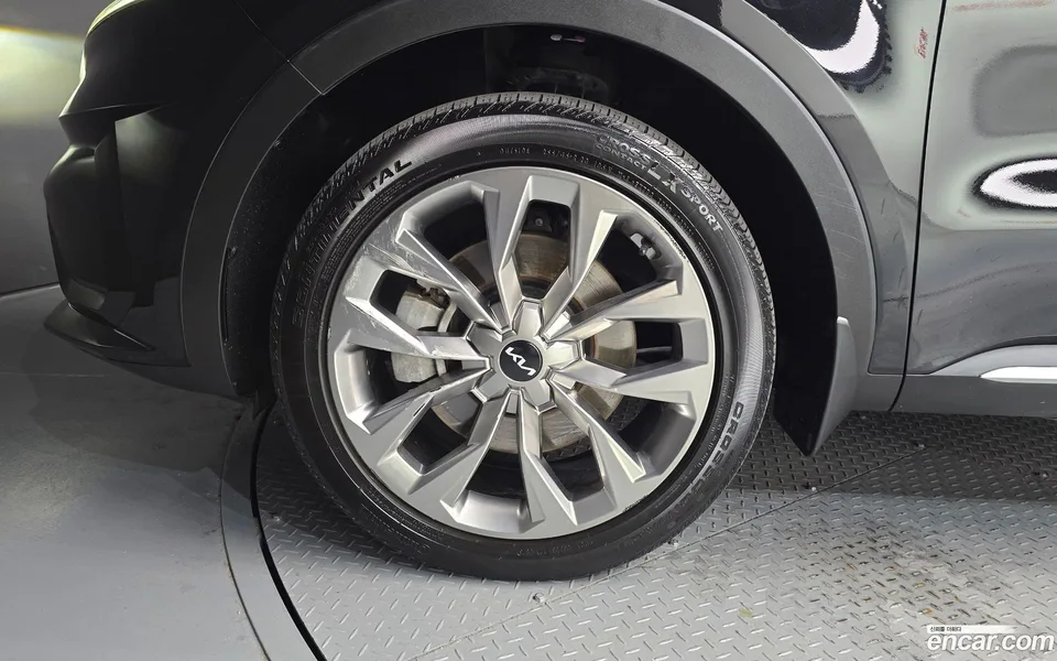 Kia Sorento 2.5T 2WD 2023 — thumbnail 5