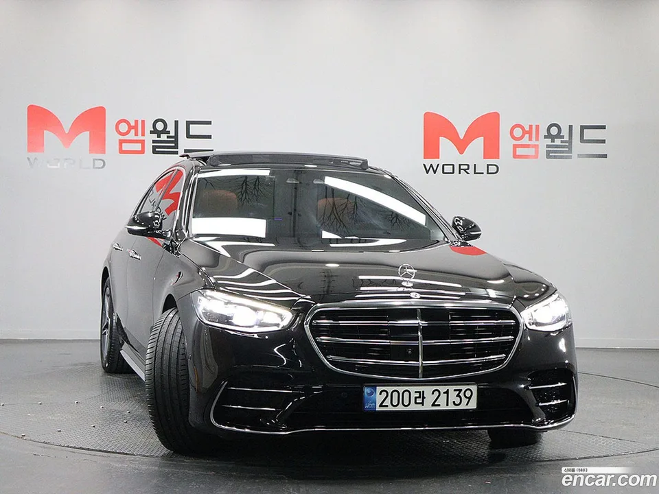 Mercedes-Benz S-Class S400 d 4MATIC 2023 — thumbnail 3