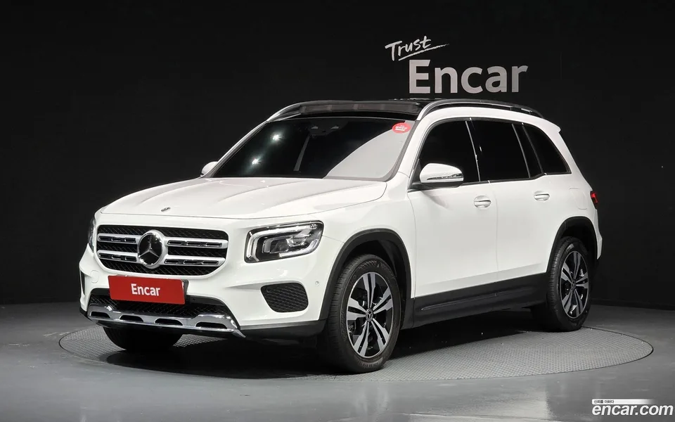 Mercedes-Benz GLB-Class 2022