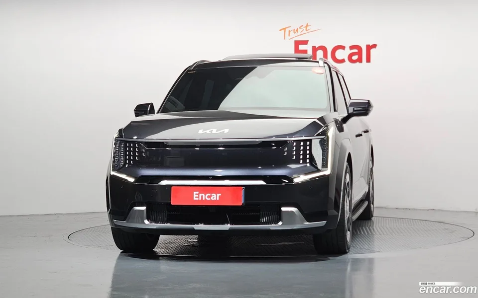 Kia EV9 4WD 2023 — thumbnail 3