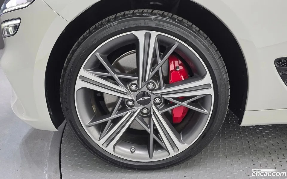 Genesis G70 3.3T 4WD 2023 — thumbnail 5