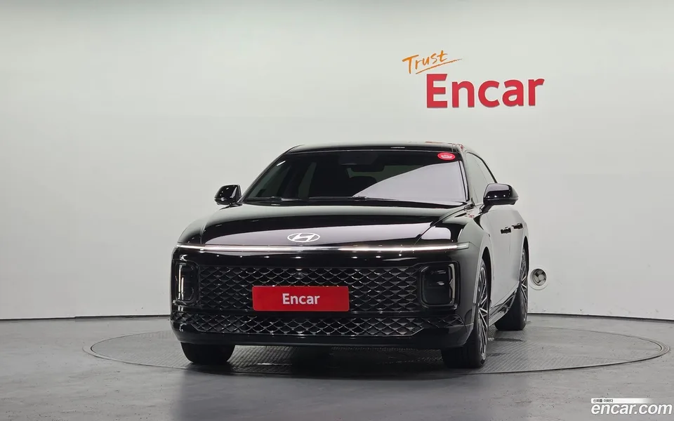 Hyundai Grandeur 2.5 2WD 2023 — thumbnail 3