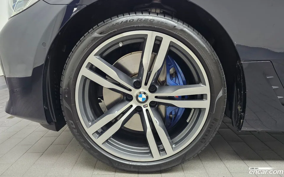 BMW 6 Series GT 630i xDrive M 2023 — thumbnail 2
