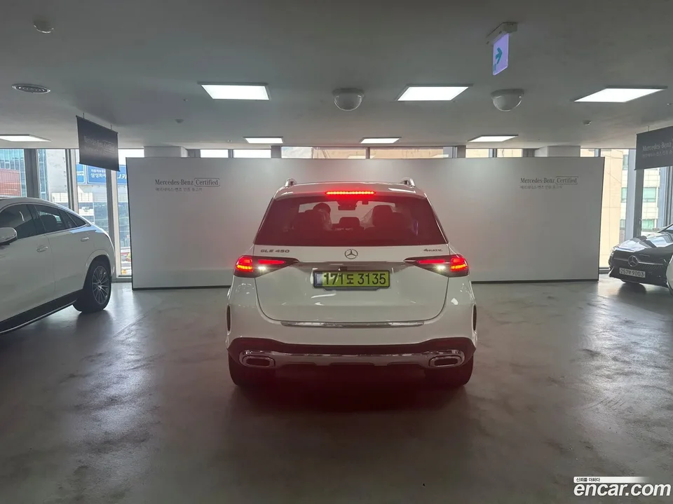 Mercedes-Benz GLE-Class GLE450 4MATIC 2025 — thumbnail 4