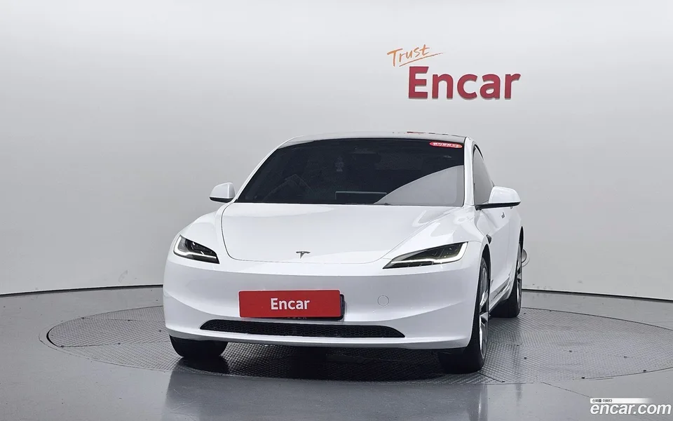 Tesla Model 3 RWD 2024 — миниатюра 3