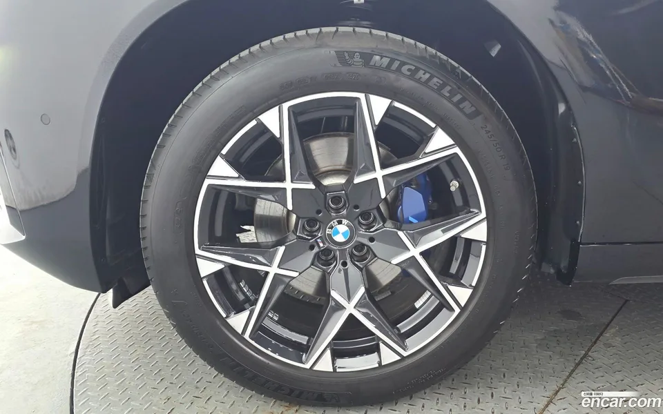 BMW X3 xDrive 20 M 2025 — thumbnail 2