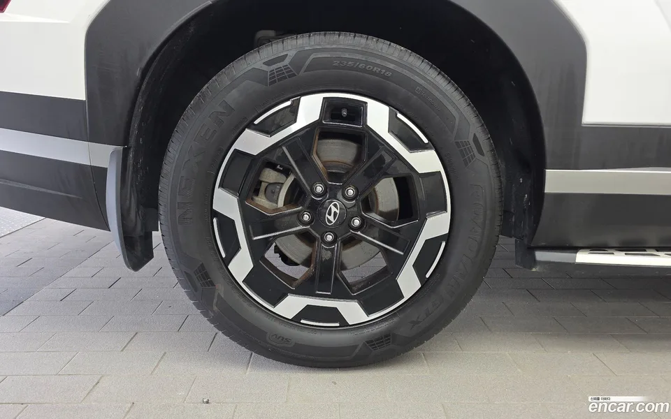 Hyundai SantaFe 2.5T 2WD 2025 — thumbnail 2