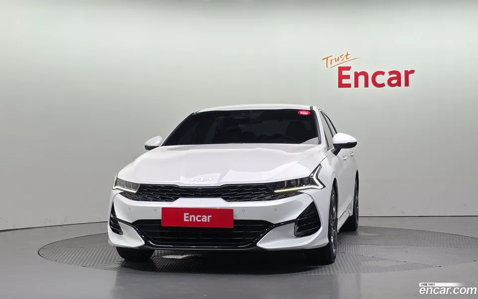 Kia K5 2.0 2022 — thumbnail 3