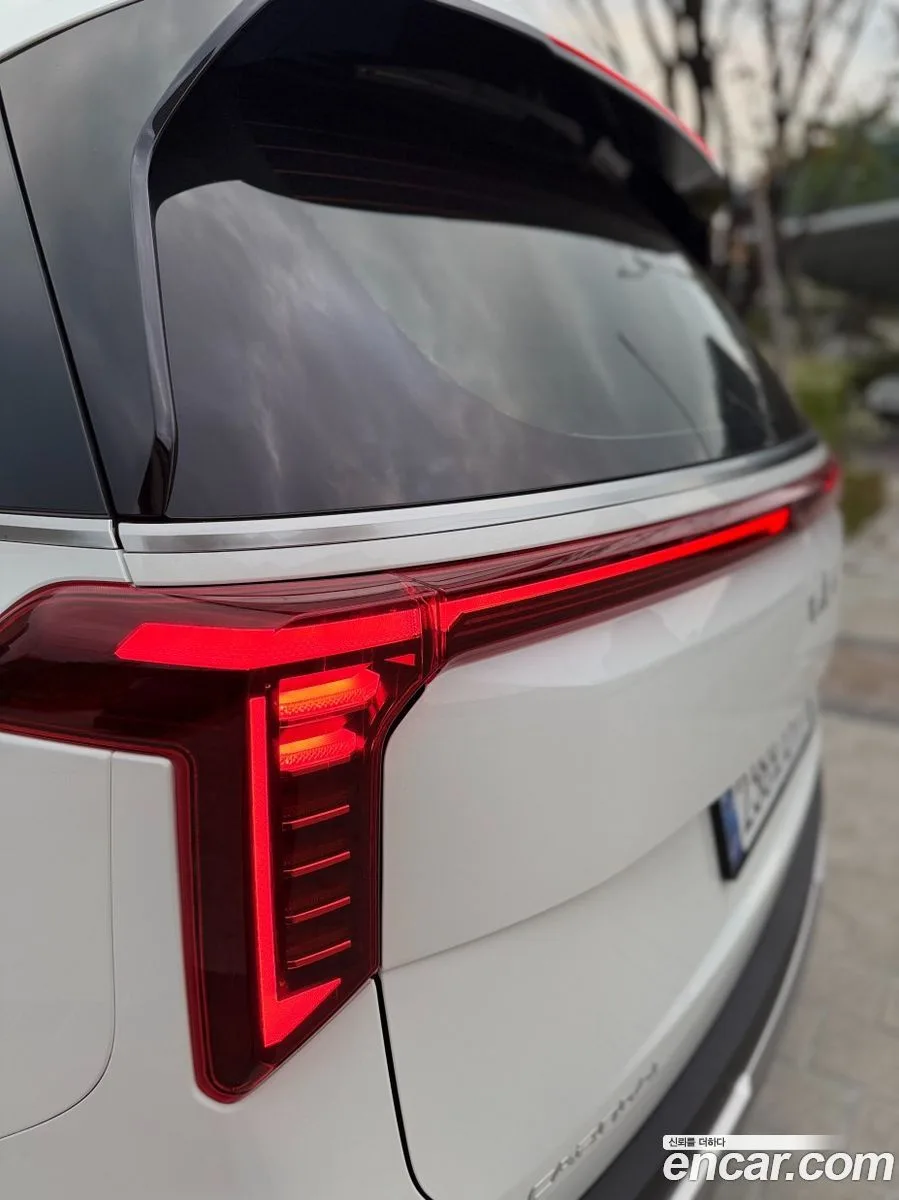 Kia Carnival HEV 9 2026 — thumbnail 4