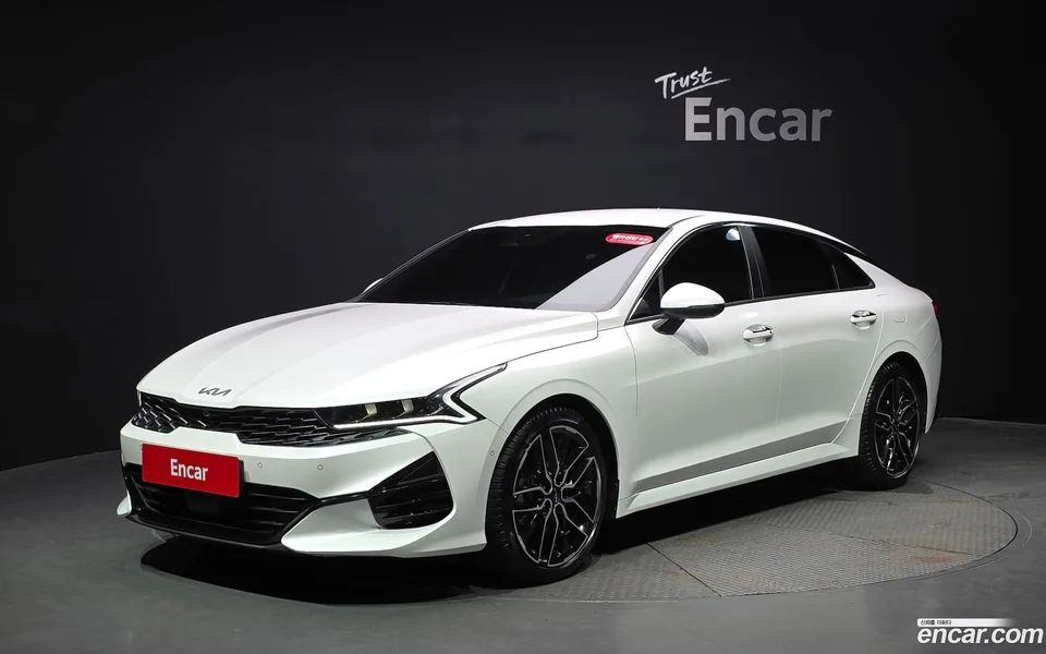 Kia K5 1.6 2022 — photo 1, buy with delivery to Moscow