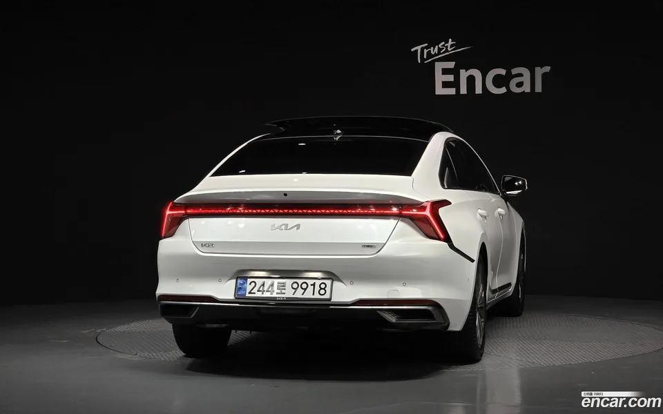 Kia K8 Hybrid 2023 — thumbnail 4