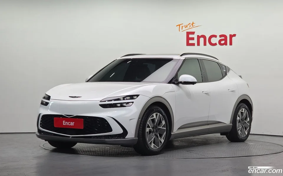 Genesis GV60 2022 — photo 1, buy with delivery to Moscow