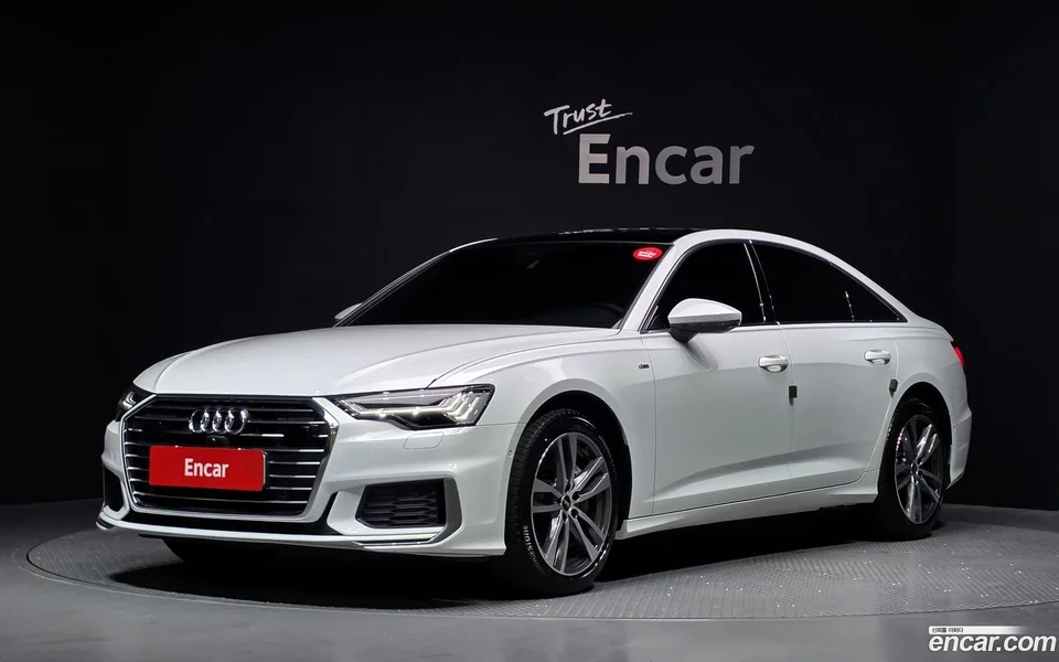 Audi A6 45 TFSI 2023 — photo 1, buy with delivery to Moscow