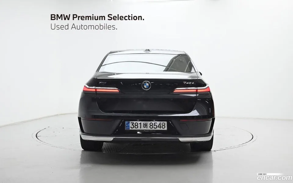 BMW 7 Series 740d xDrive 2023 — thumbnail 4