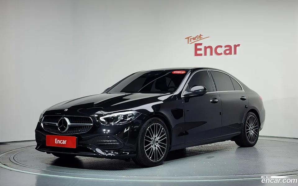 Mercedes-Benz C-Class C300 4MATIC 2023 — photo 1, buy with delivery to Moscow