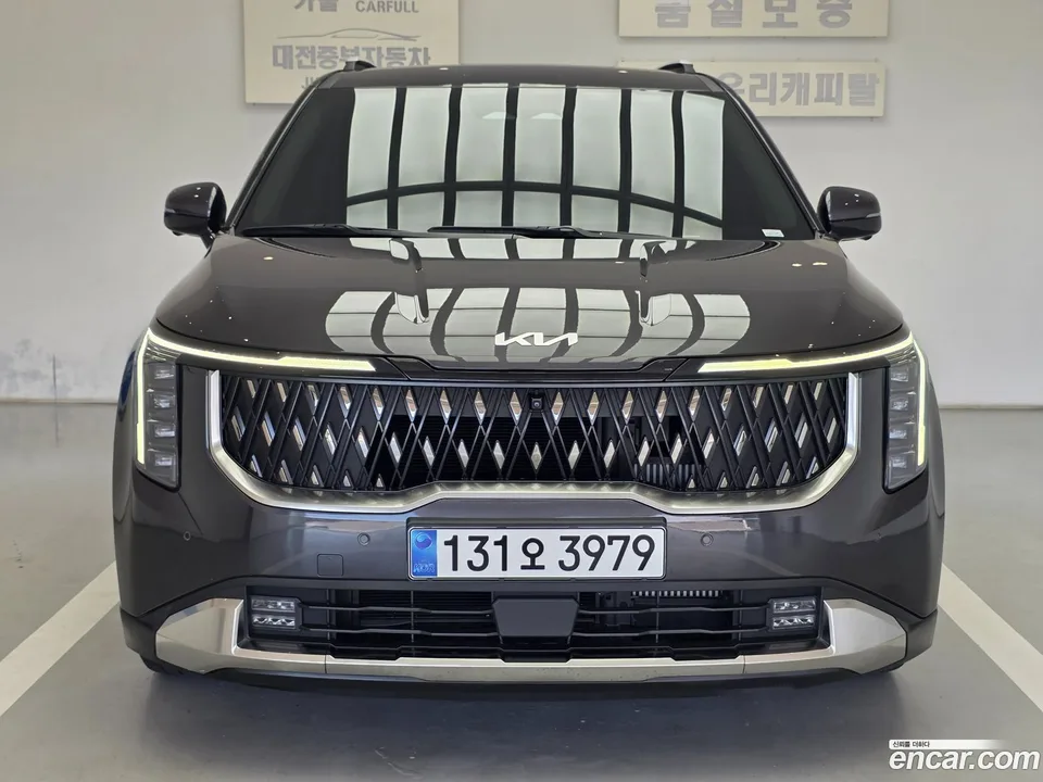 Kia Carnival 9 2024 — photo 1, buy with delivery to Moscow