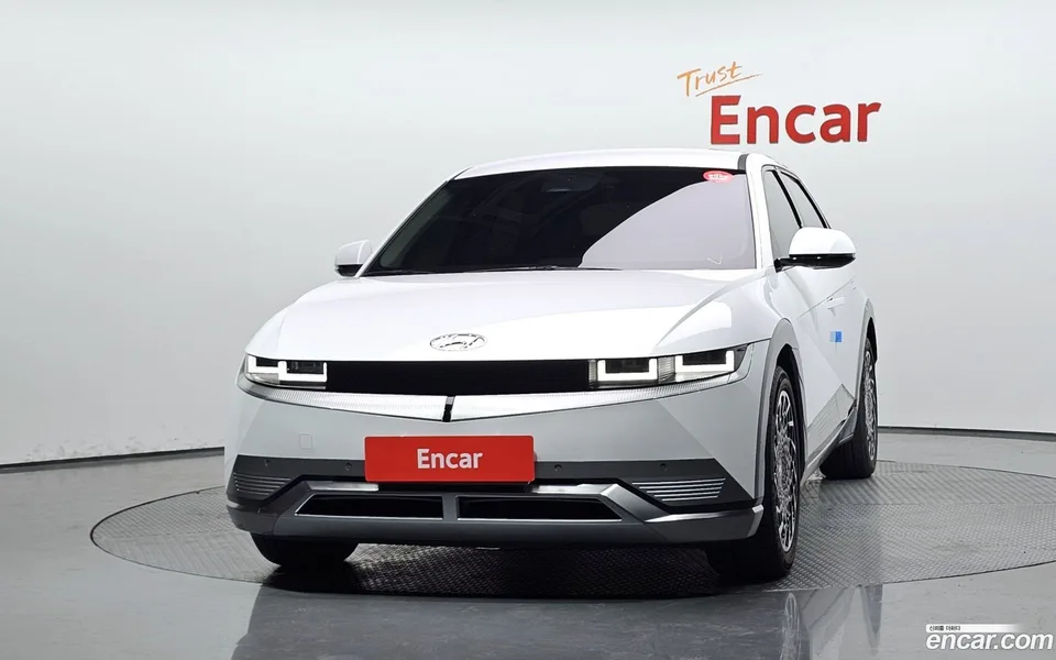 Hyundai Ioniq 5 2024 — thumbnail 3
