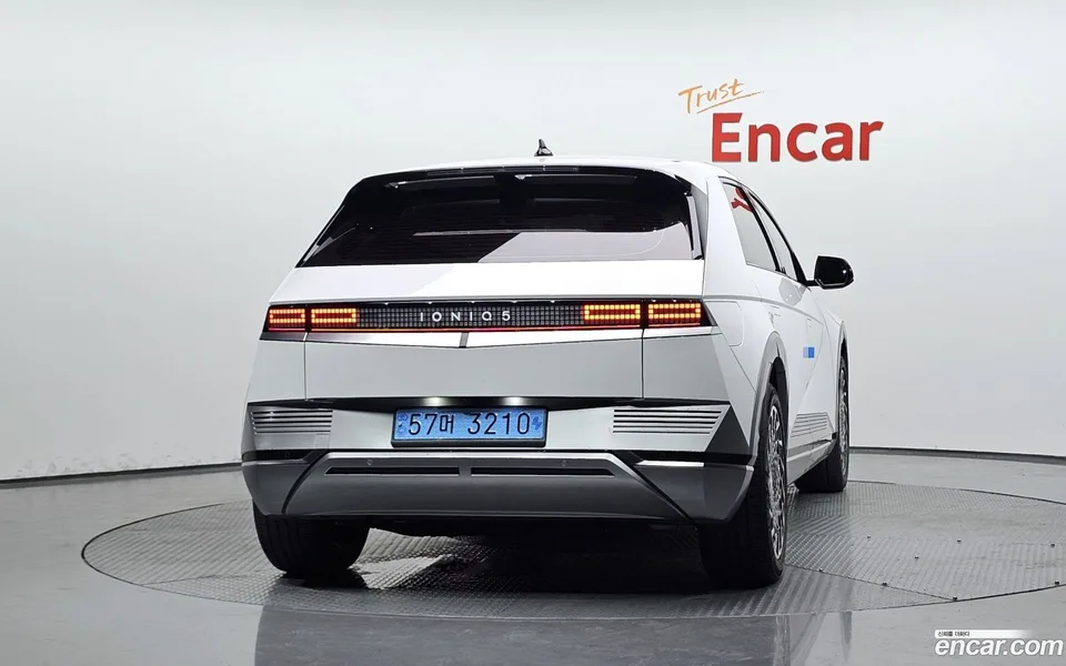 Hyundai Ioniq 5 2024 — thumbnail 4