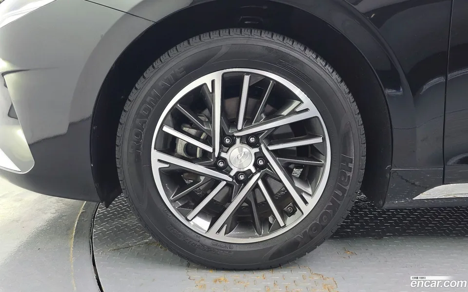 Hyundai Grandeur IG 3.0 LPi () 2022 — миниатюра 5