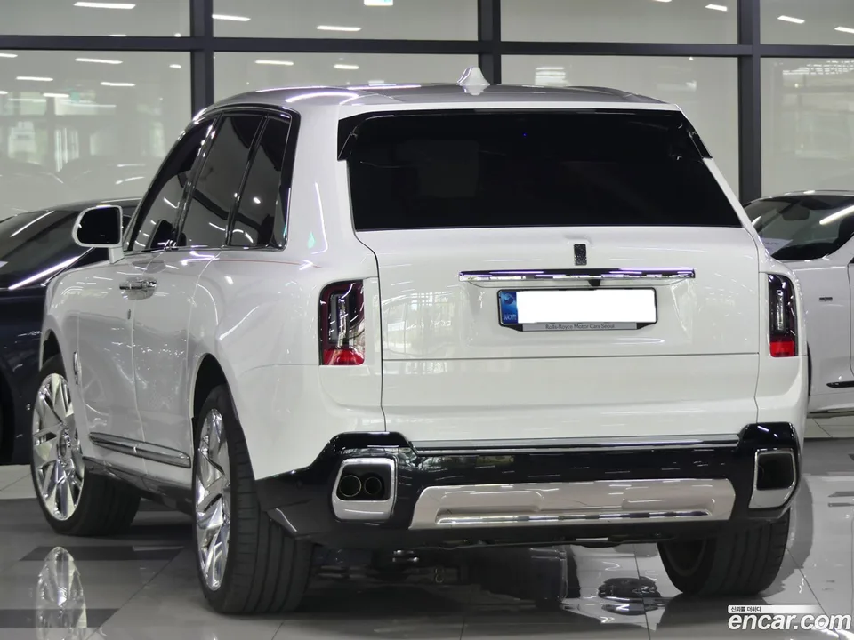 Rolls-Royce Cullinan 6.7 V12 2025 — thumbnail 3