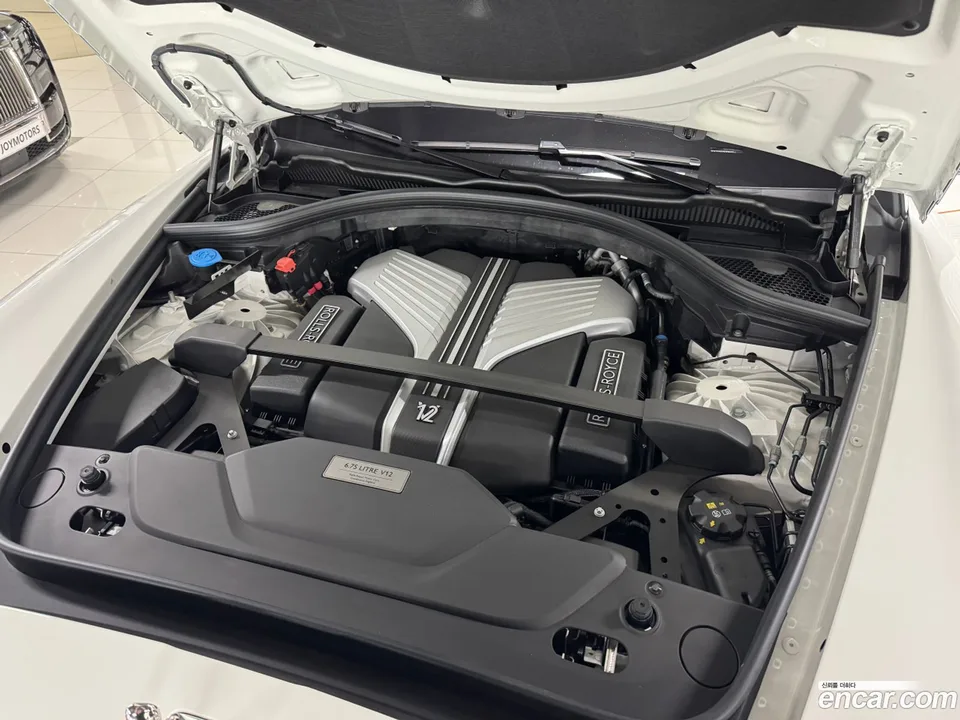 Rolls-Royce Cullinan 6.7 V12 2025 — thumbnail 4