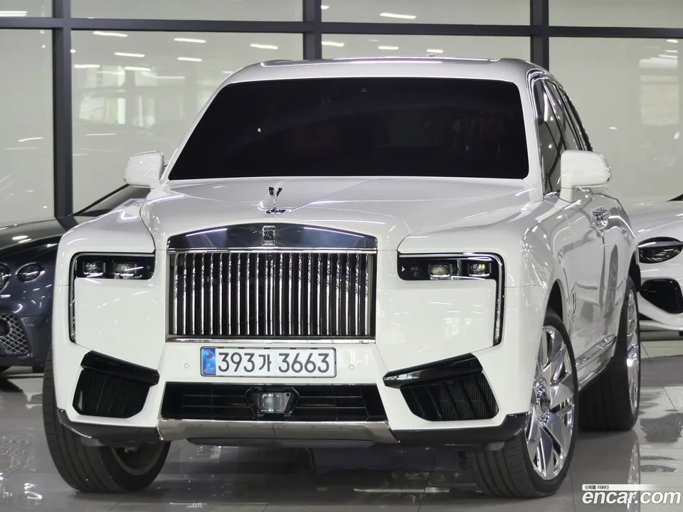 Rolls-Royce Cullinan 6.7 V12 2025 — photo 1, buy with delivery to Moscow