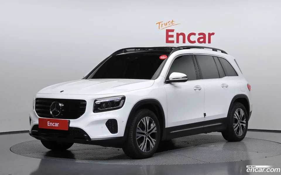 Mercedes-Benz GLB-Class GLB200 d 2024 — photo 1, buy with delivery to Moscow