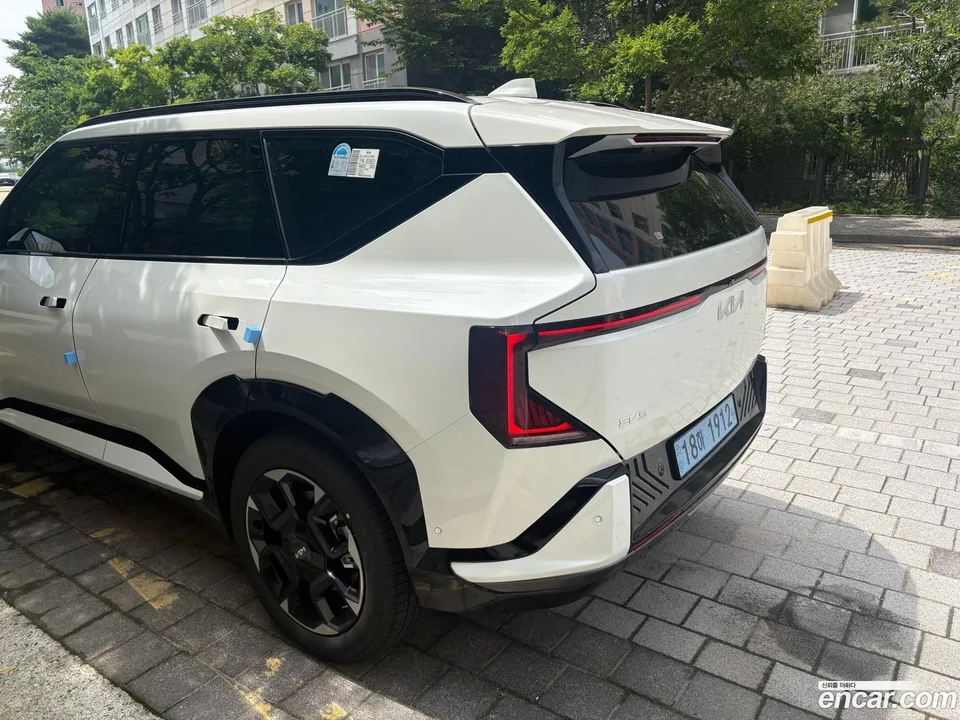 Kia EV5 GT 4WD 2026 — thumbnail 2