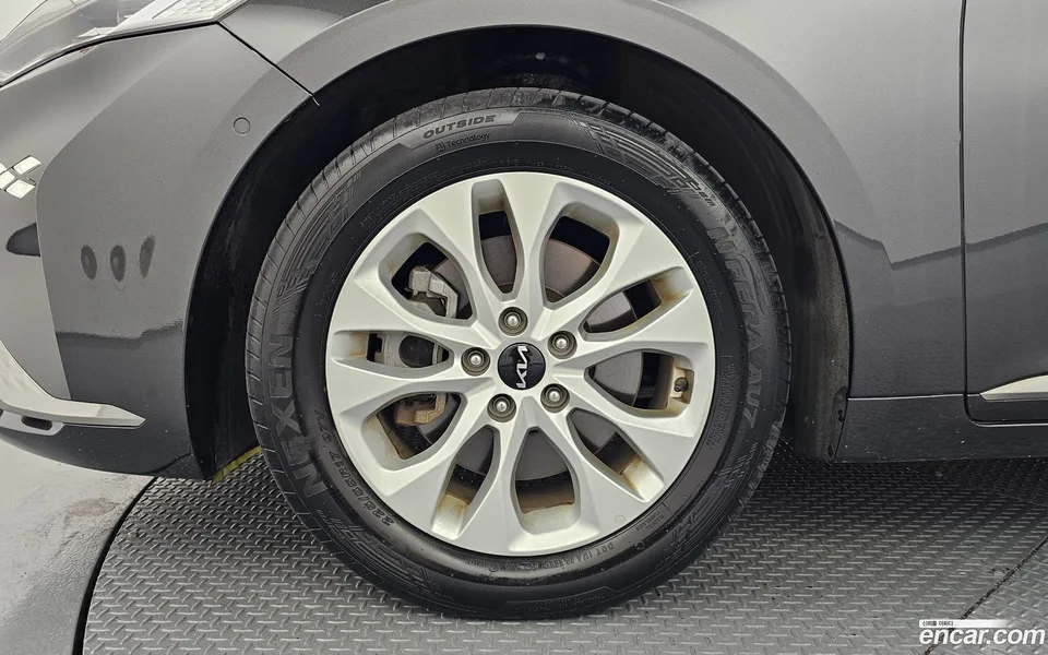 Kia K8 2.5 2WD 2022 — thumbnail 2