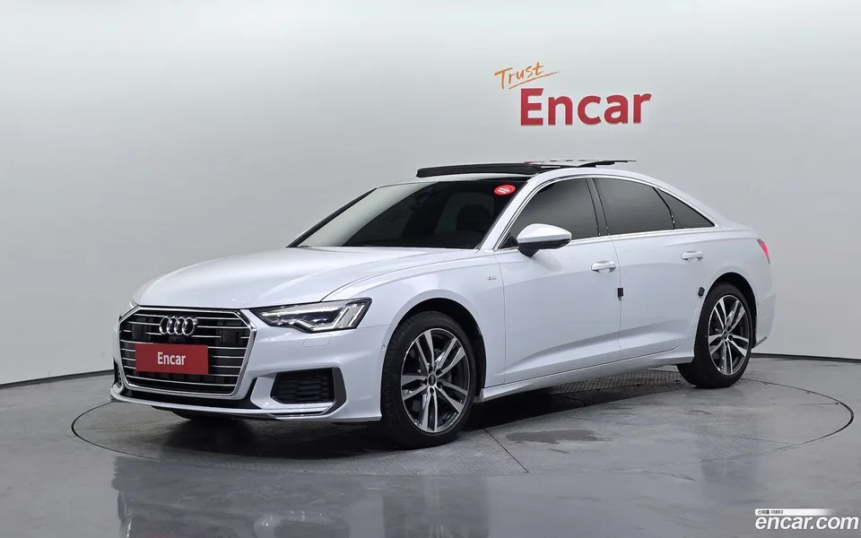 Audi A6 45 TFSI 2022 — photo 1, buy with delivery to Moscow