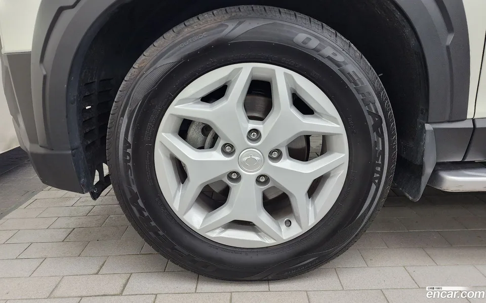 KG Mobility Rexton Sports Khan 2.2 4WD 2025 — thumbnail 5