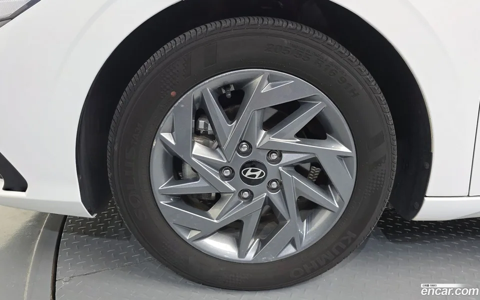 Hyundai Avante CN7 1.6 2023 — thumbnail 5