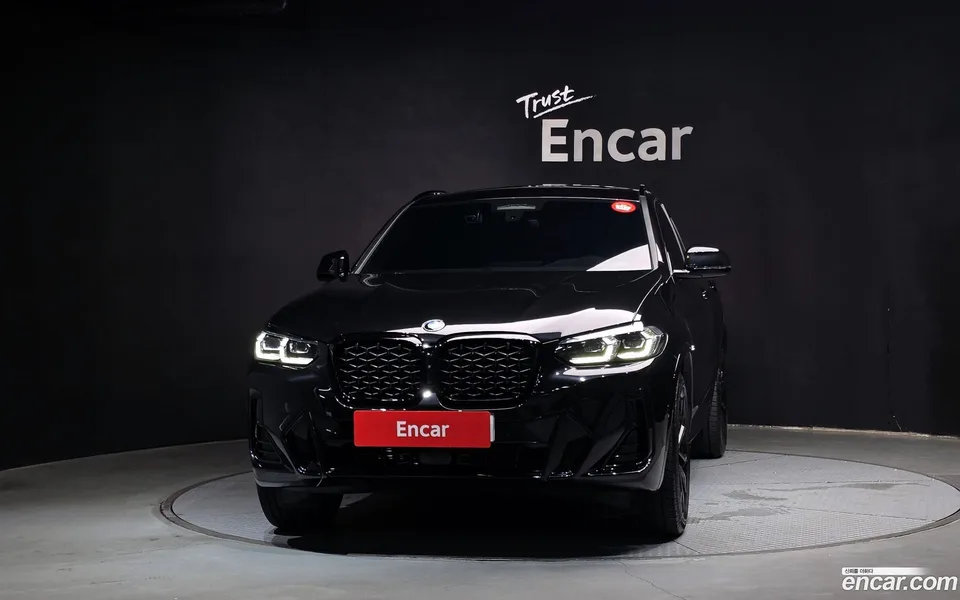 BMW X4 xDrive20i M 2025 — thumbnail 3