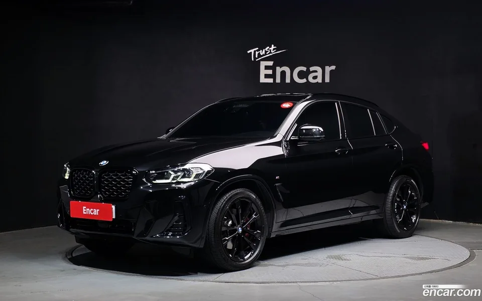 BMW X4 xDrive20i M 2025 — photo 1, buy with delivery to Moscow