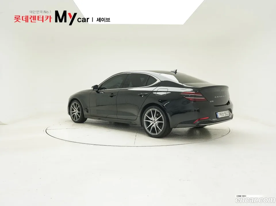 Genesis G70 2.0T 2WD 2023 — thumbnail 3