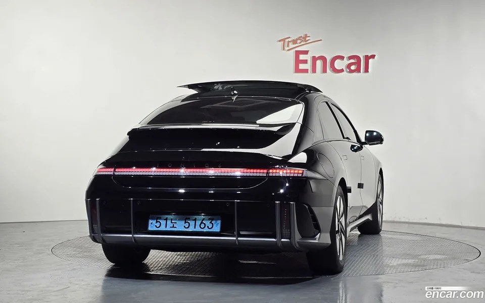 Hyundai Ioniq 6 2022 — thumbnail 4