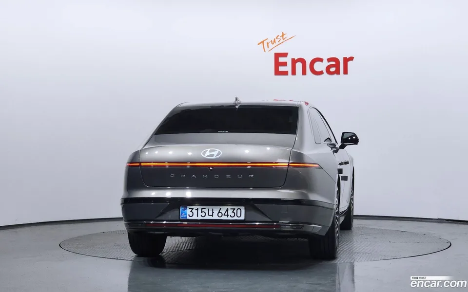 Hyundai Grandeur Hybrid 2025 — thumbnail 4