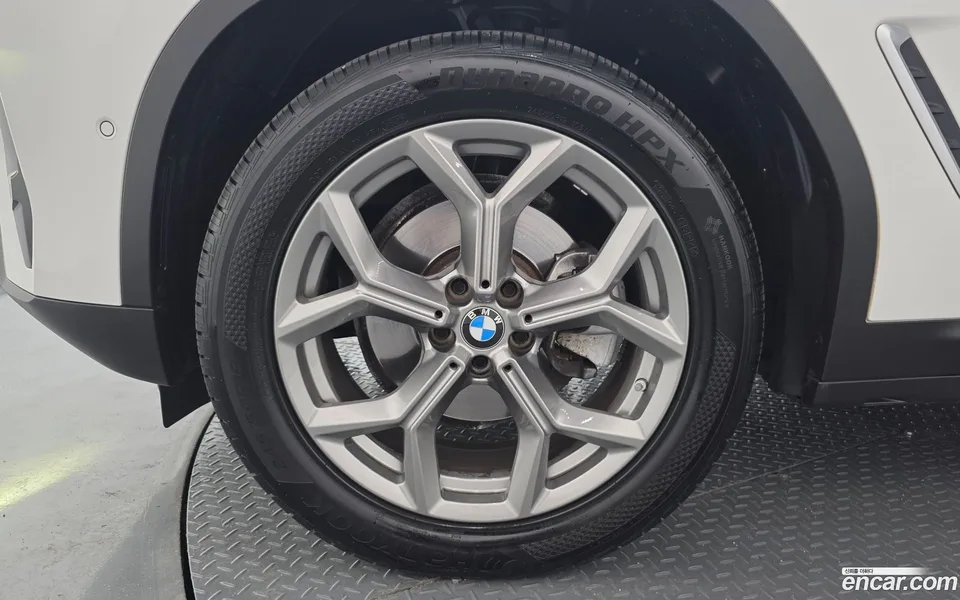 BMW X4 xDrive20i xLine 2022 — thumbnail 5