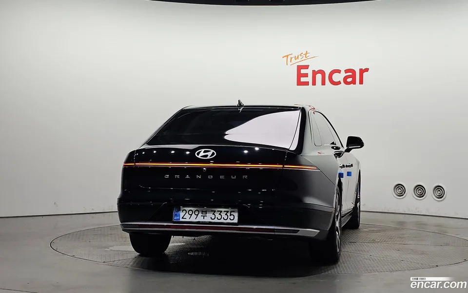 Hyundai Grandeur 2.5 2WD 2023 — thumbnail 4