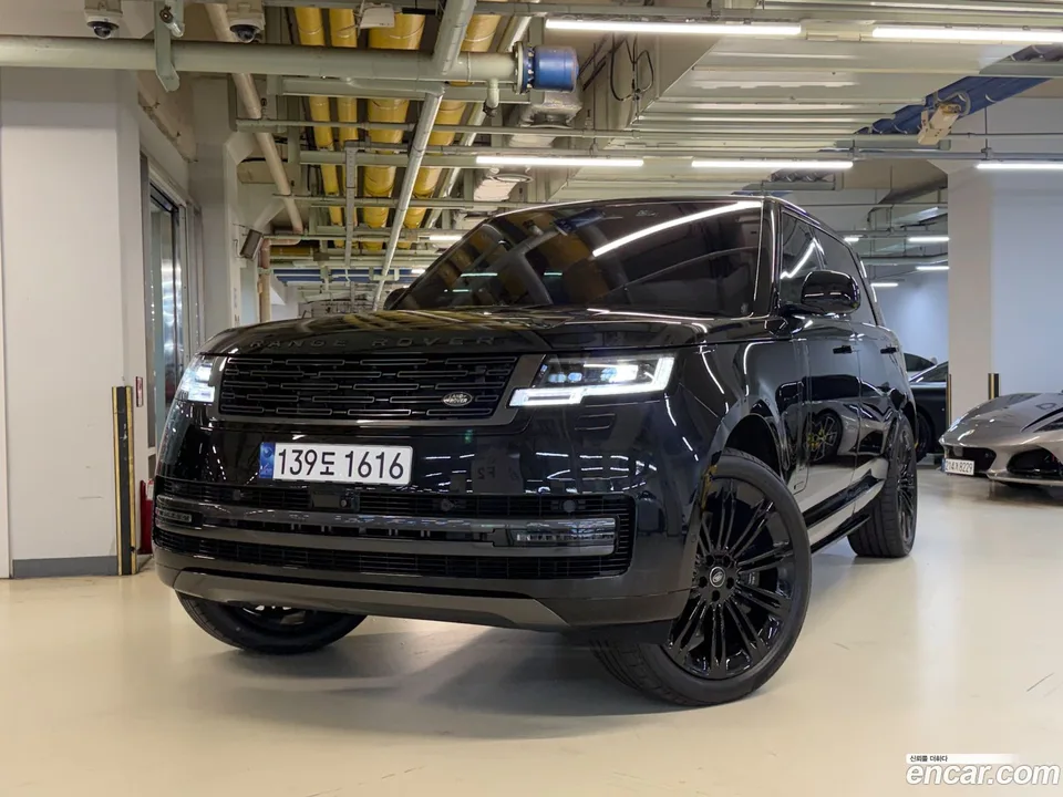 Land Rover Range Rover P530 AB LWB 2023 — photo 1, buy with delivery to Moscow