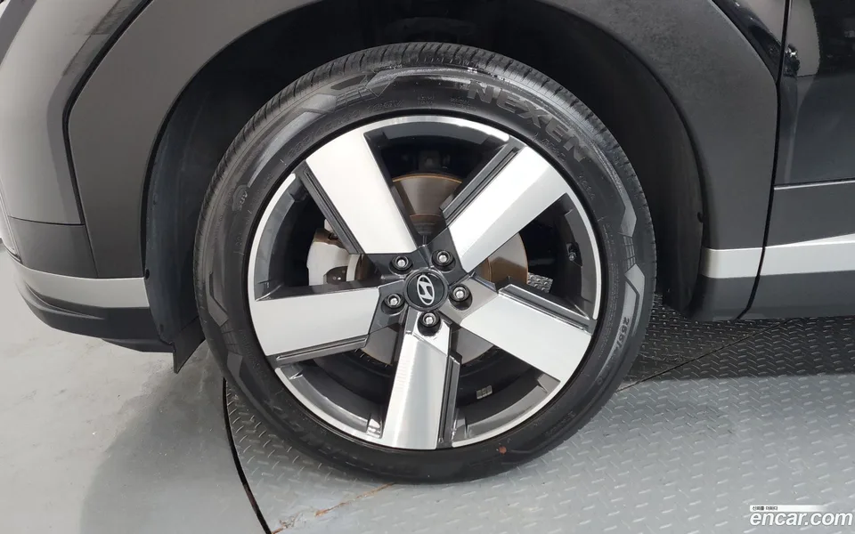 Hyundai SantaFe 2.5T 4WD 2023 — thumbnail 2