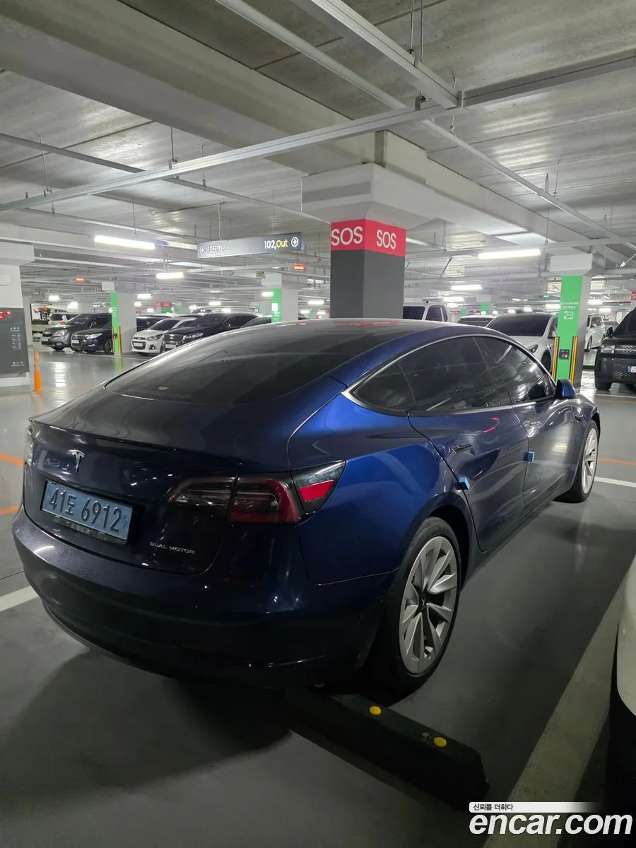 Tesla Model 3 AWD 2022 — миниатюра 5