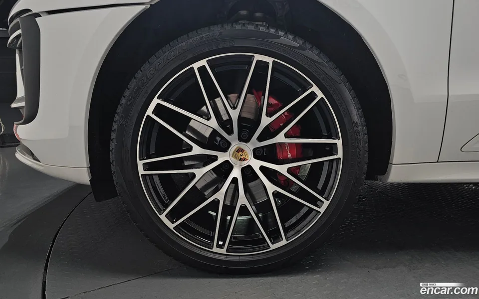 Porsche Macan 2.9 S 2022 — thumbnail 2